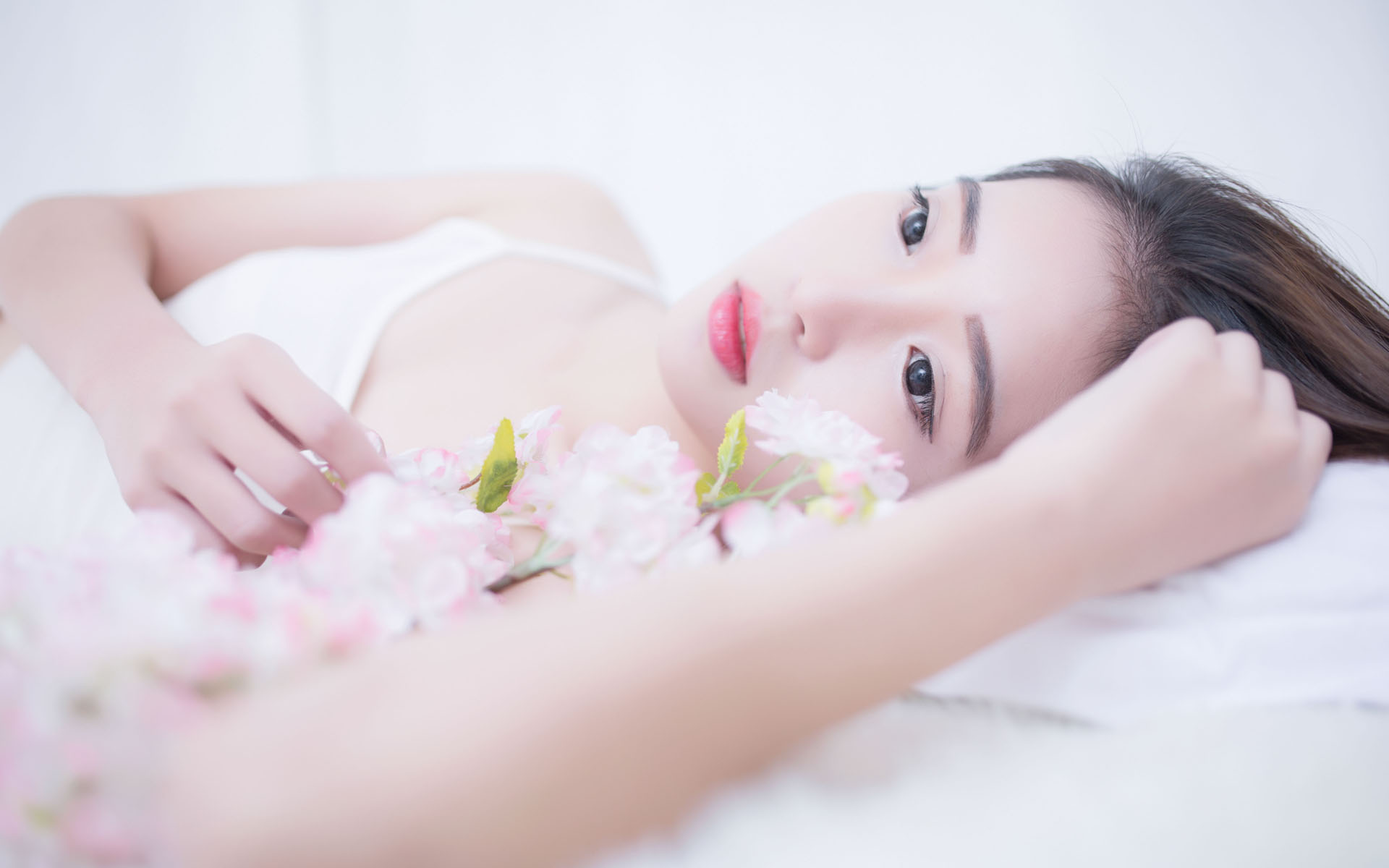 海南省气象台发布海上雷雨大风黄色预警信号